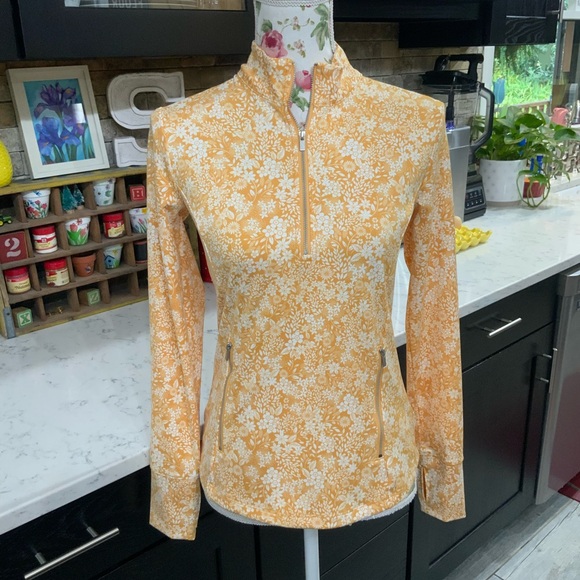 Laura Ashley Tops - Laura Ashley Women’s XS UPF 50 Yellow Floral Slim 1/2 Zip Pullover Jacket Top